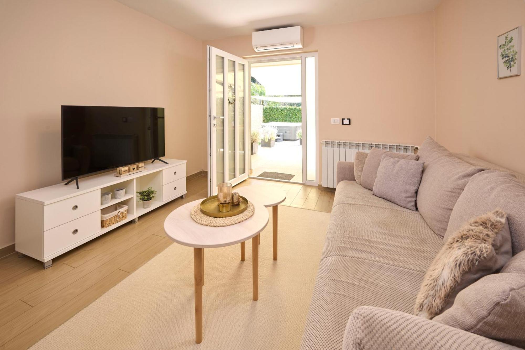Apartments Martello Garden ポレッチ エクステリア 写真